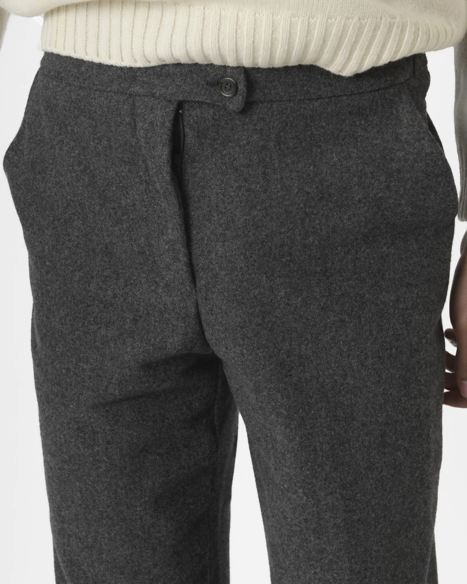 Pantalon gris anthracite en laine 120% Lino