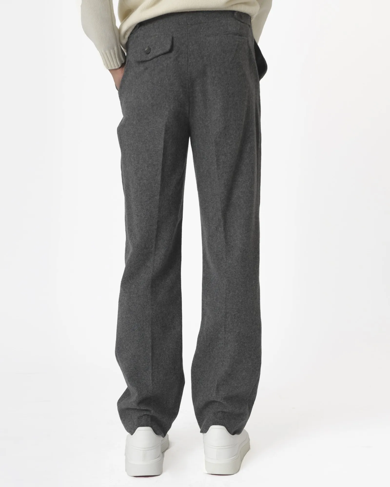 Pantalon gris anthracite en laine 120% Lino