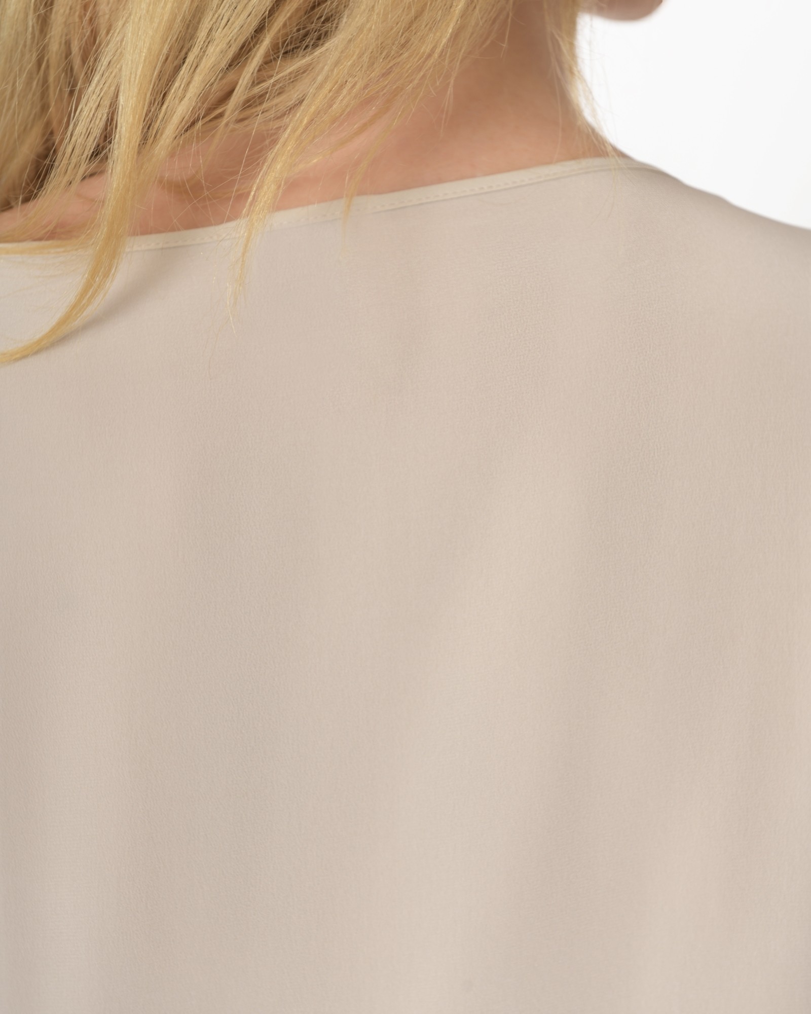 Prêt-à-Porter Femme | Pull à col roulé en maille mérinos sable | Barbara Bui Boutique Officielle
