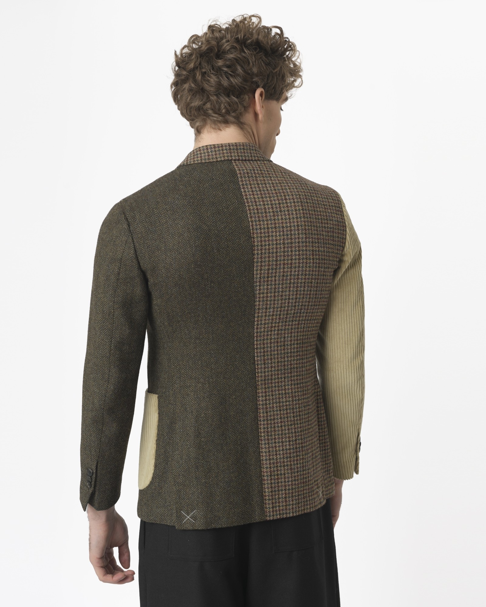 Veste Bessini Noir Taille 36 En Laine - Avec Large Ceinture, Neuf Sans étiquettes, 53% Laine Vierge