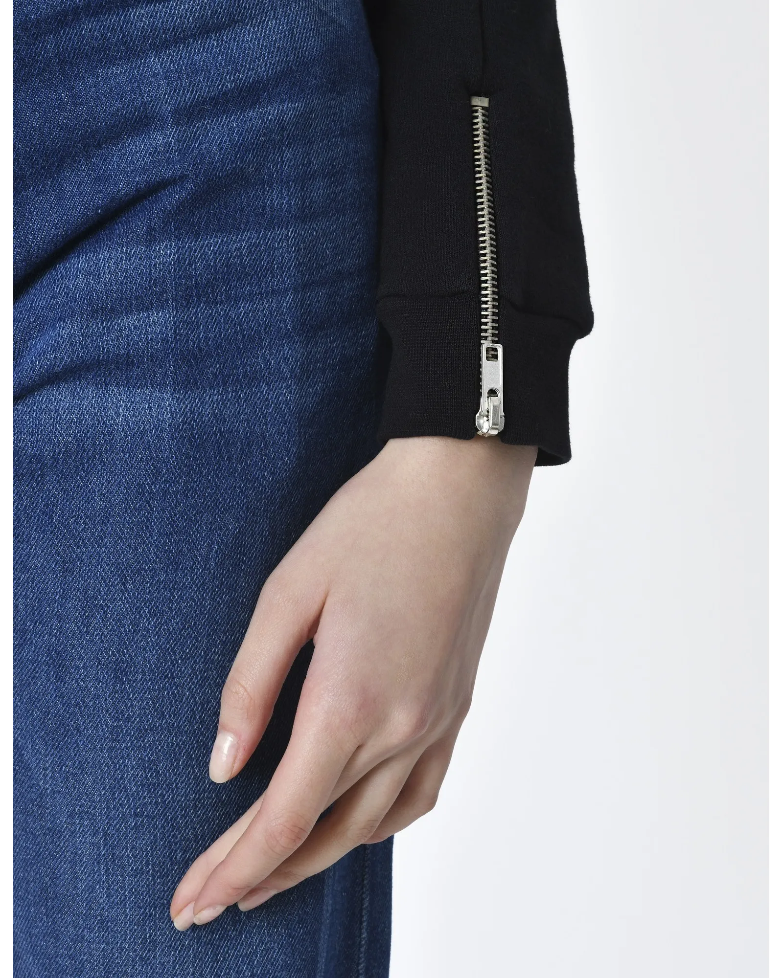 Pull "son of a gun" Zoe Karssen 