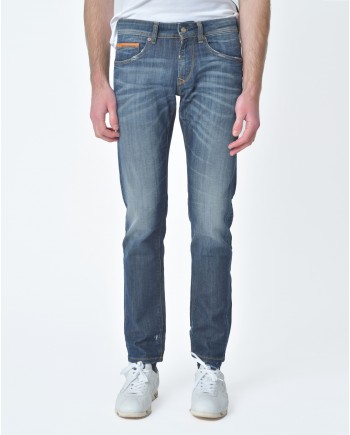 Jean denim délavé détail bordure de poche orange 3D