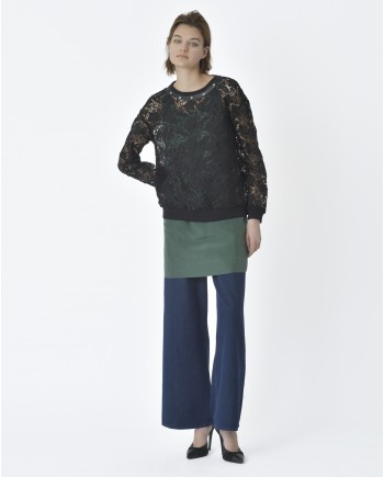 Sweat noir en dentelles John Richmond