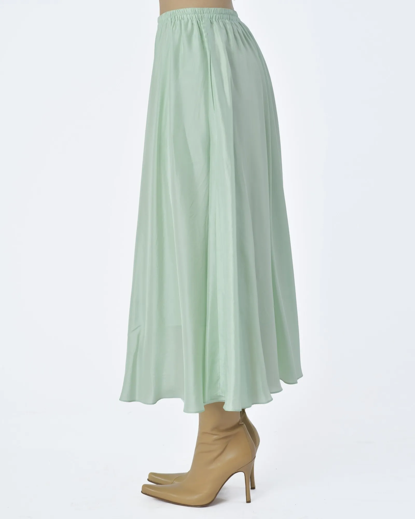 Jupe midi en soie verte Vince 