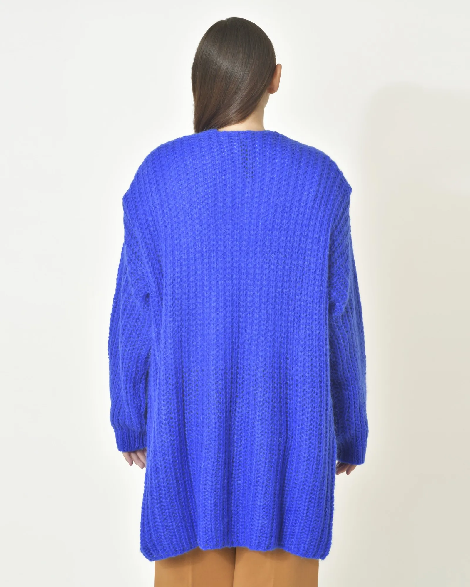 Cardigan tricot en mohair mélangé bleu Emma White