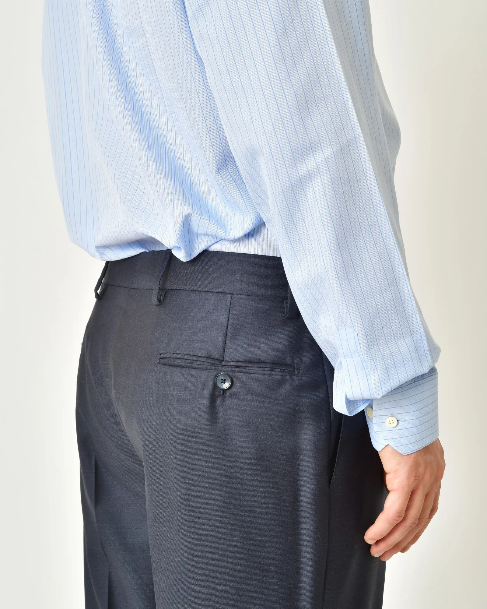 Costume en laine bleue Ambitus