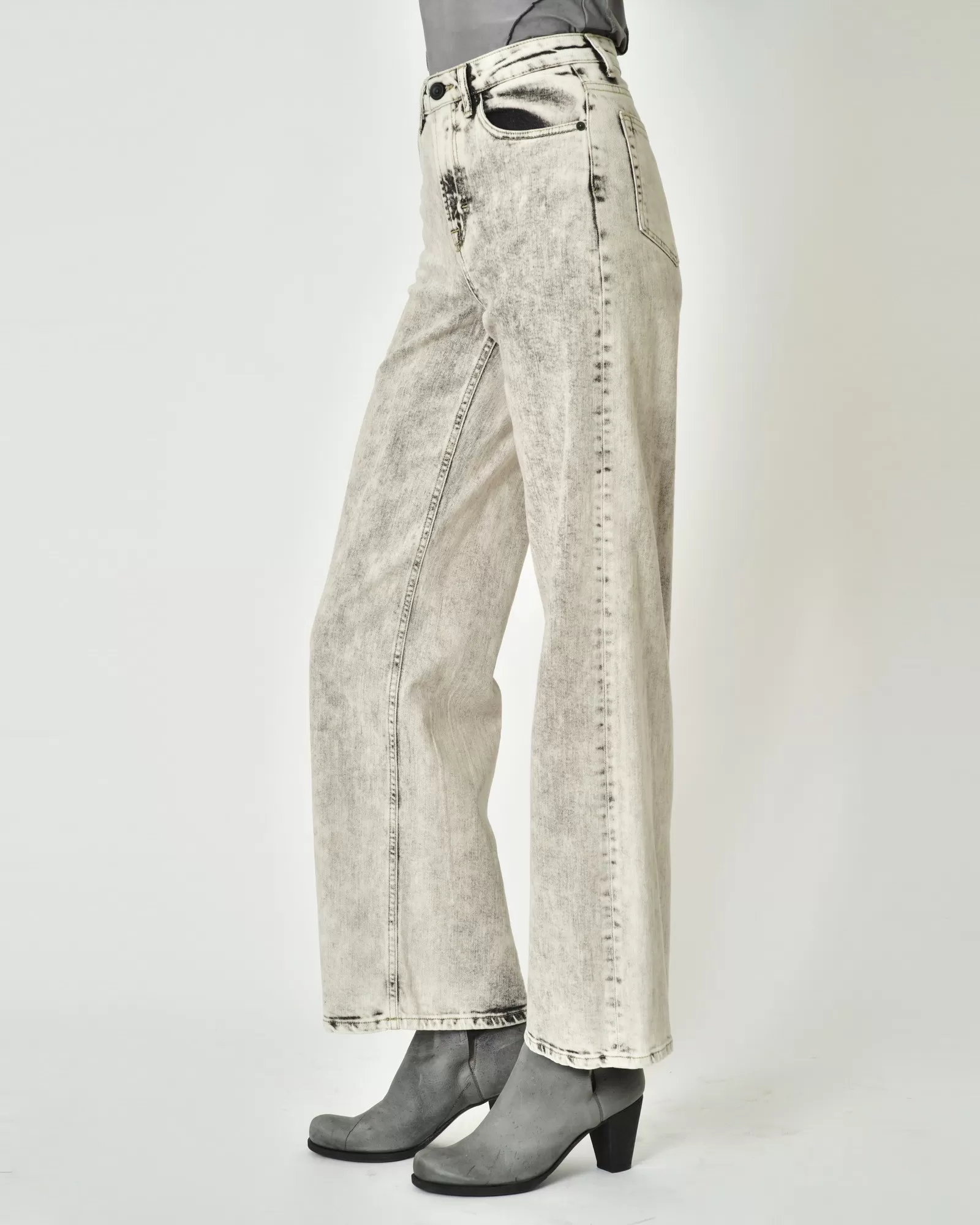 Jean gris taille haute évasé Nostra Santissima