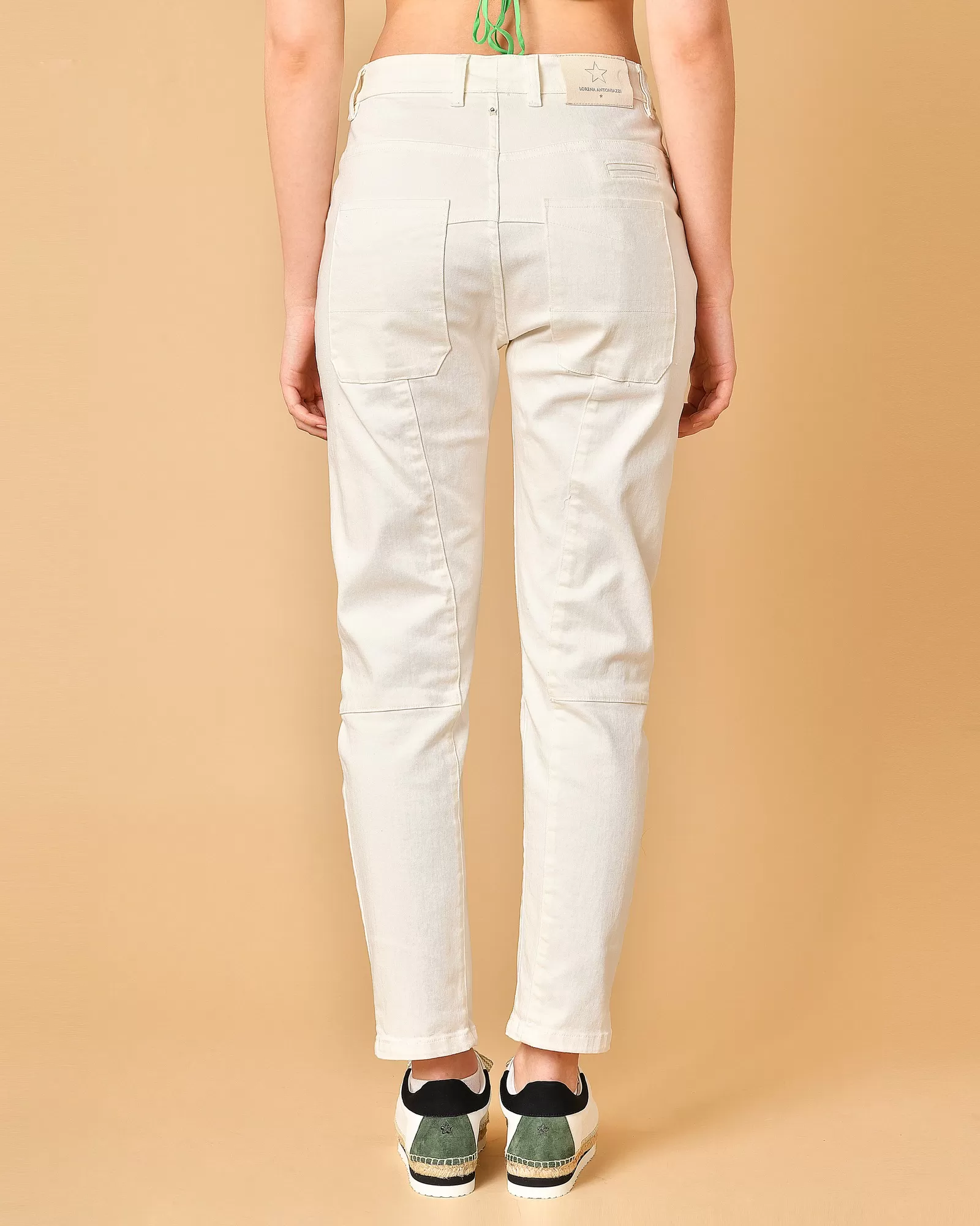 Jean fuselé Lorena Antoniazzi