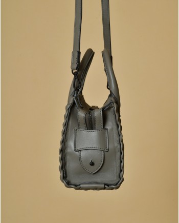 Sac à main en cuir tressé gris Falorni