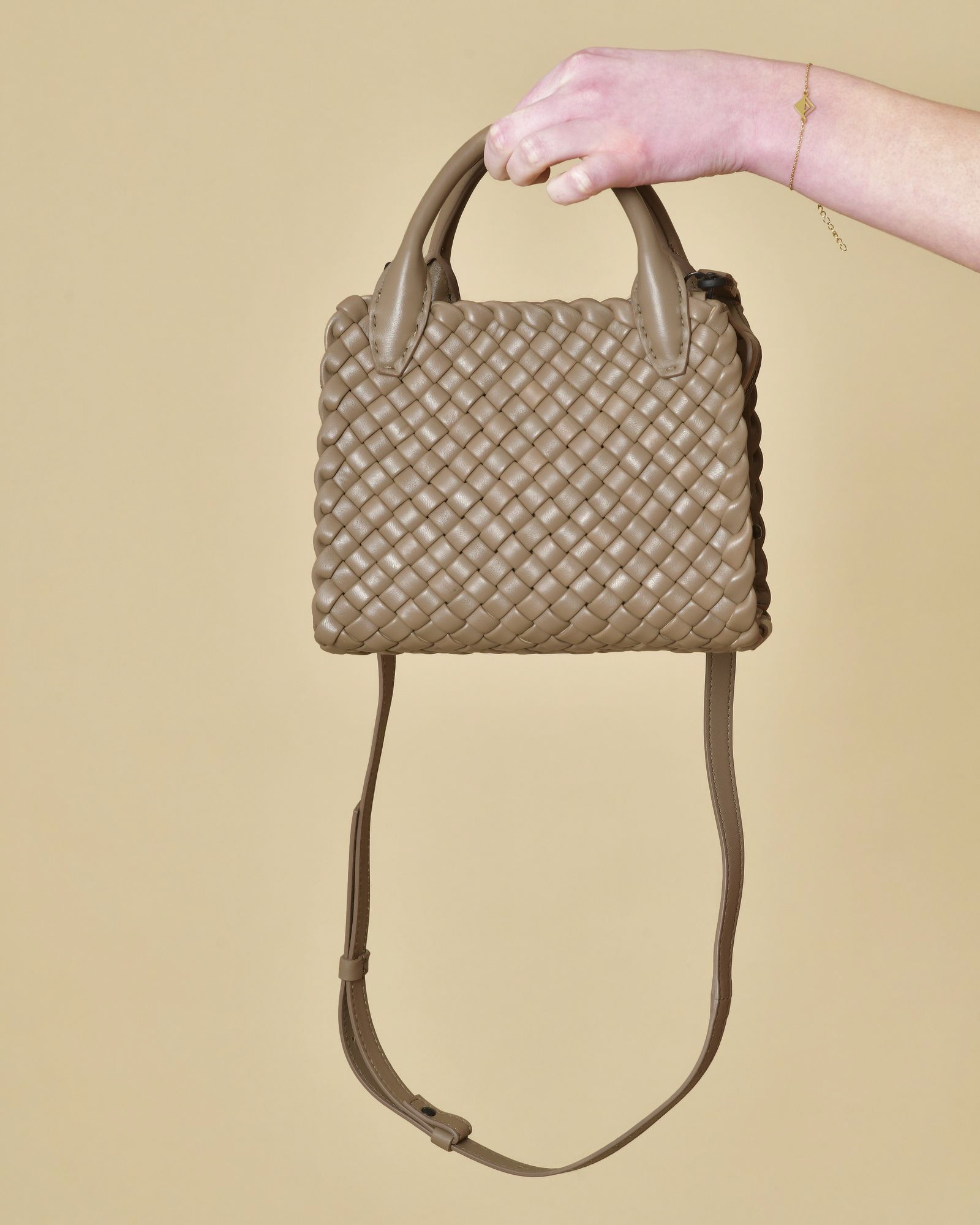 Sac a main en cuir tresse marron Falorni Sacs Femme La Piscine Paris Outlet Store