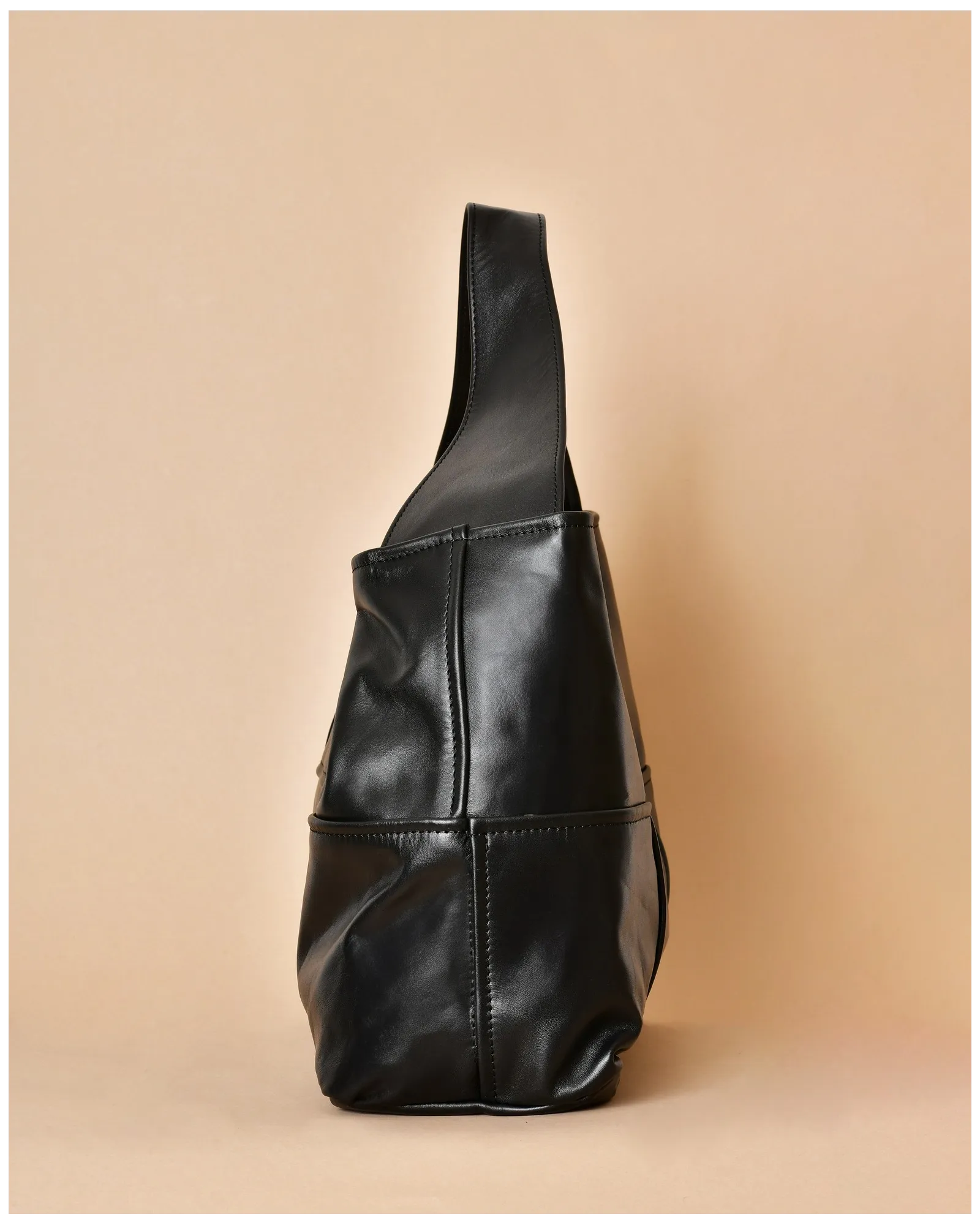 Sac porté épaule à découpes surpiquées Falorni