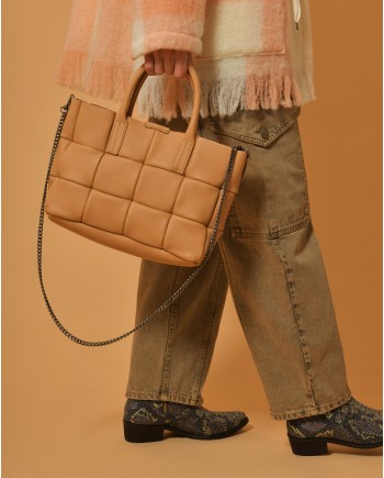 Sac à main en cuir texturé camel matelassé Falorni 
