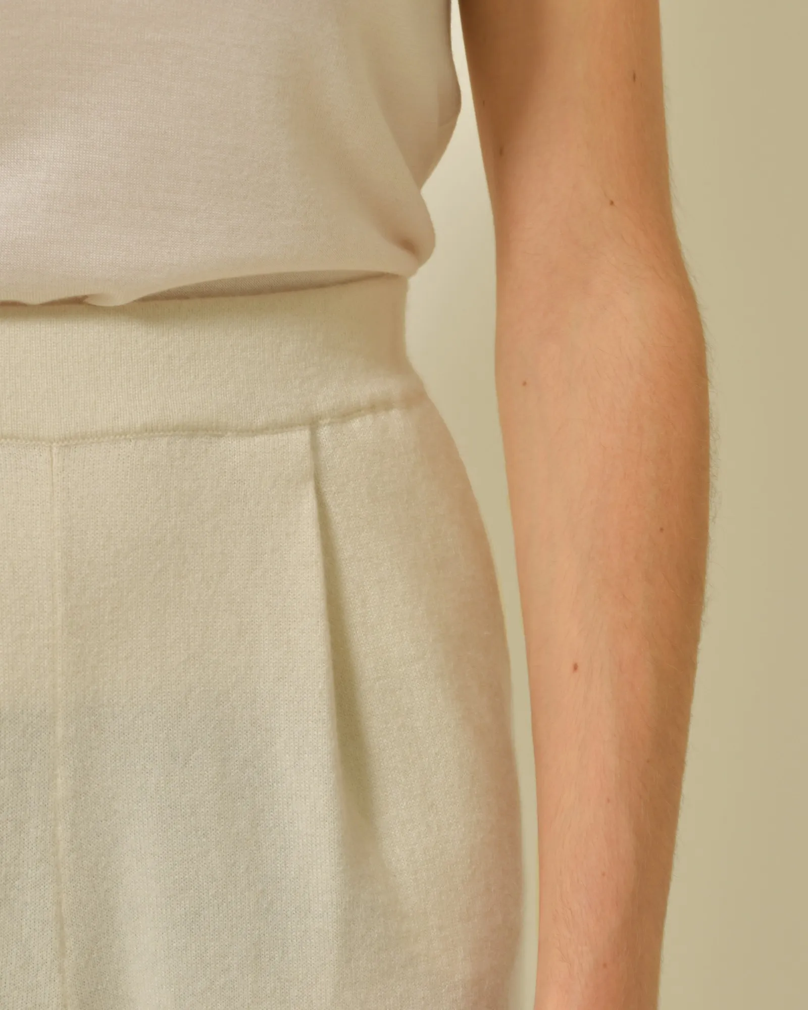Pantalon en cachemire beige Fabiana Filippi