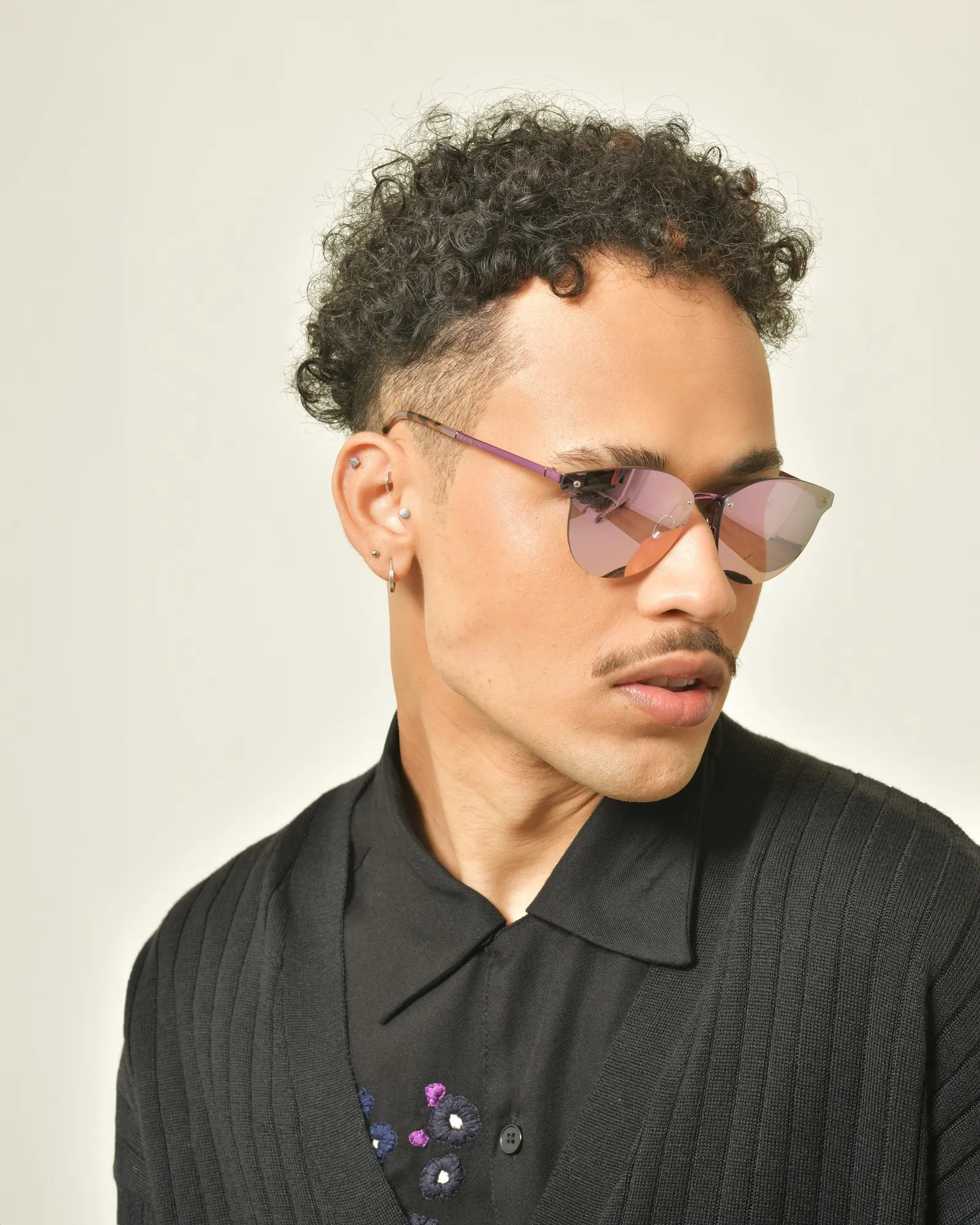 Lunettes de soleil rondes violets à effet miroir Carven