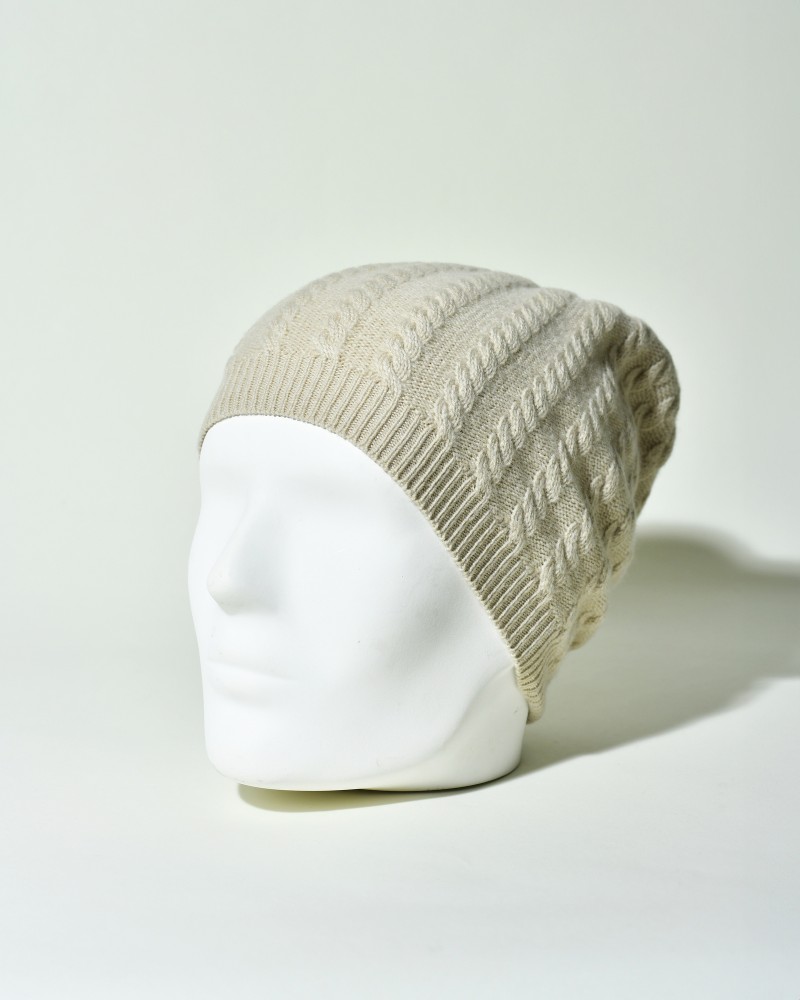 Bonnet en laine, soie et cachemire beige Peserico