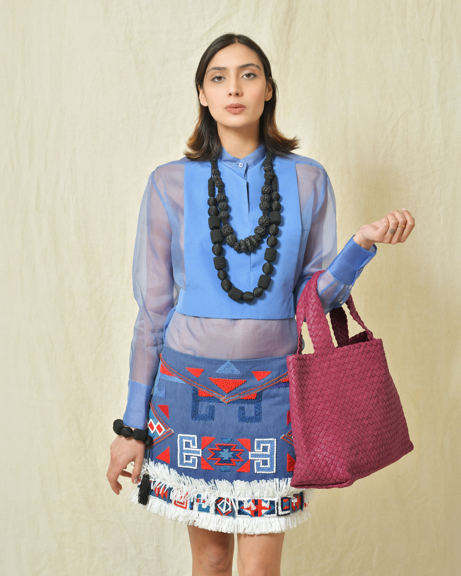 Collier à franges en raphia Liviana Conti