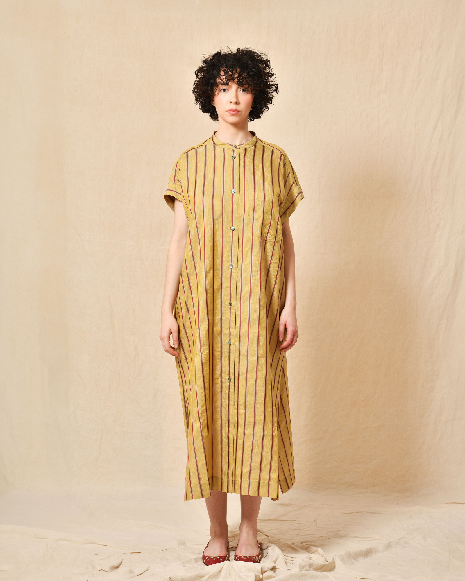 Robe beige à rayures Pomandère