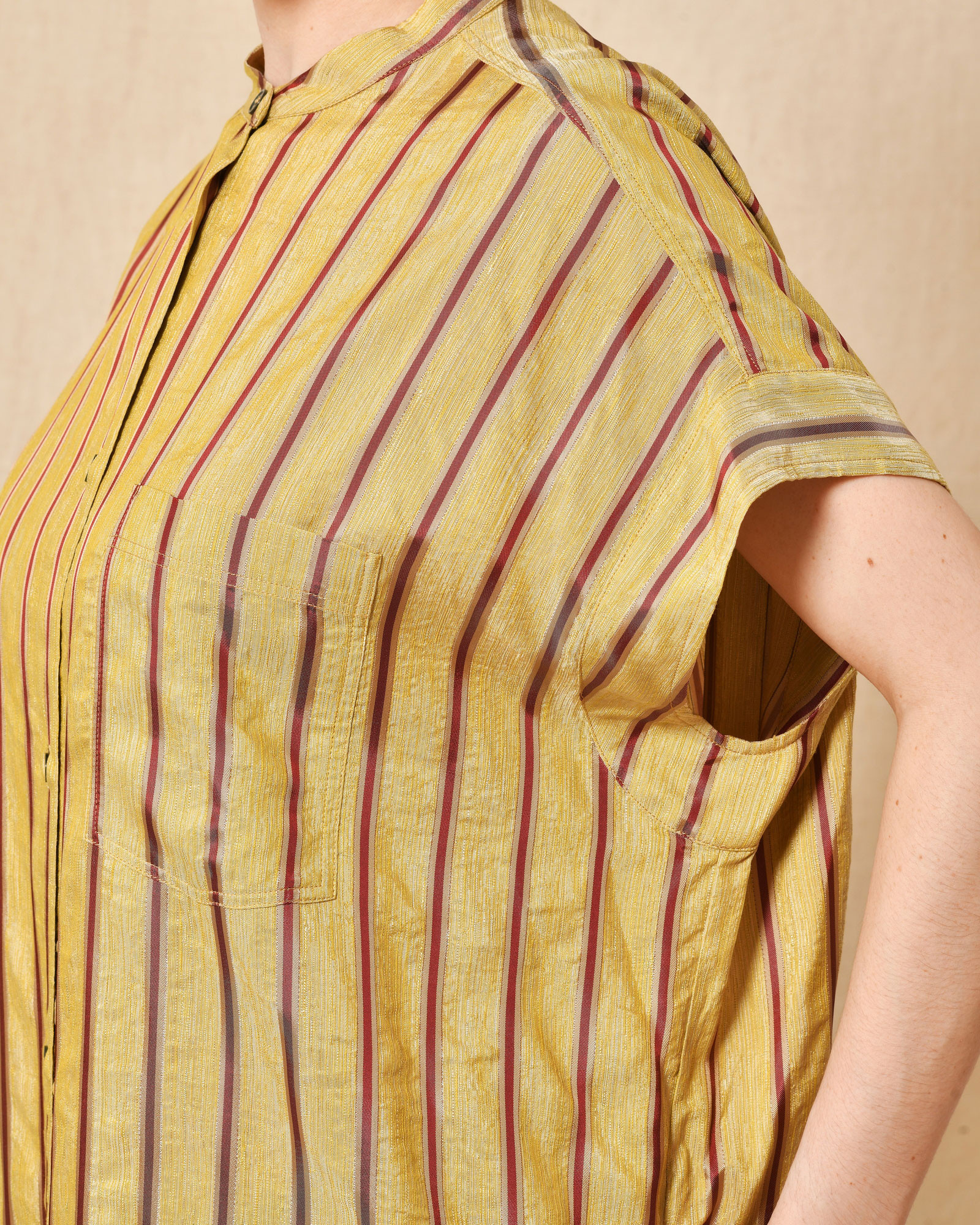 Robe beige à rayures Pomandère