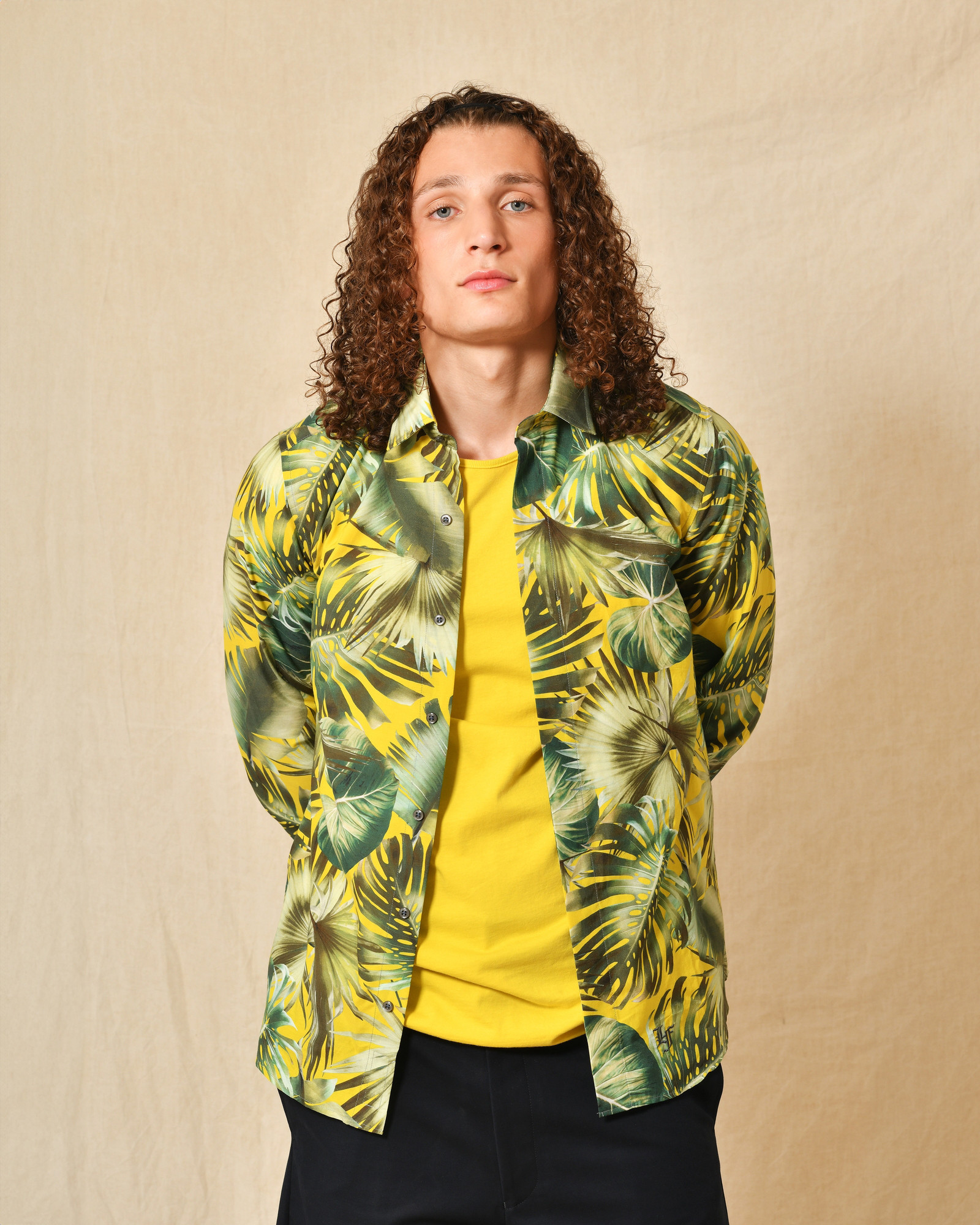 Chemise en soie jaune à motifs Lords & Fools