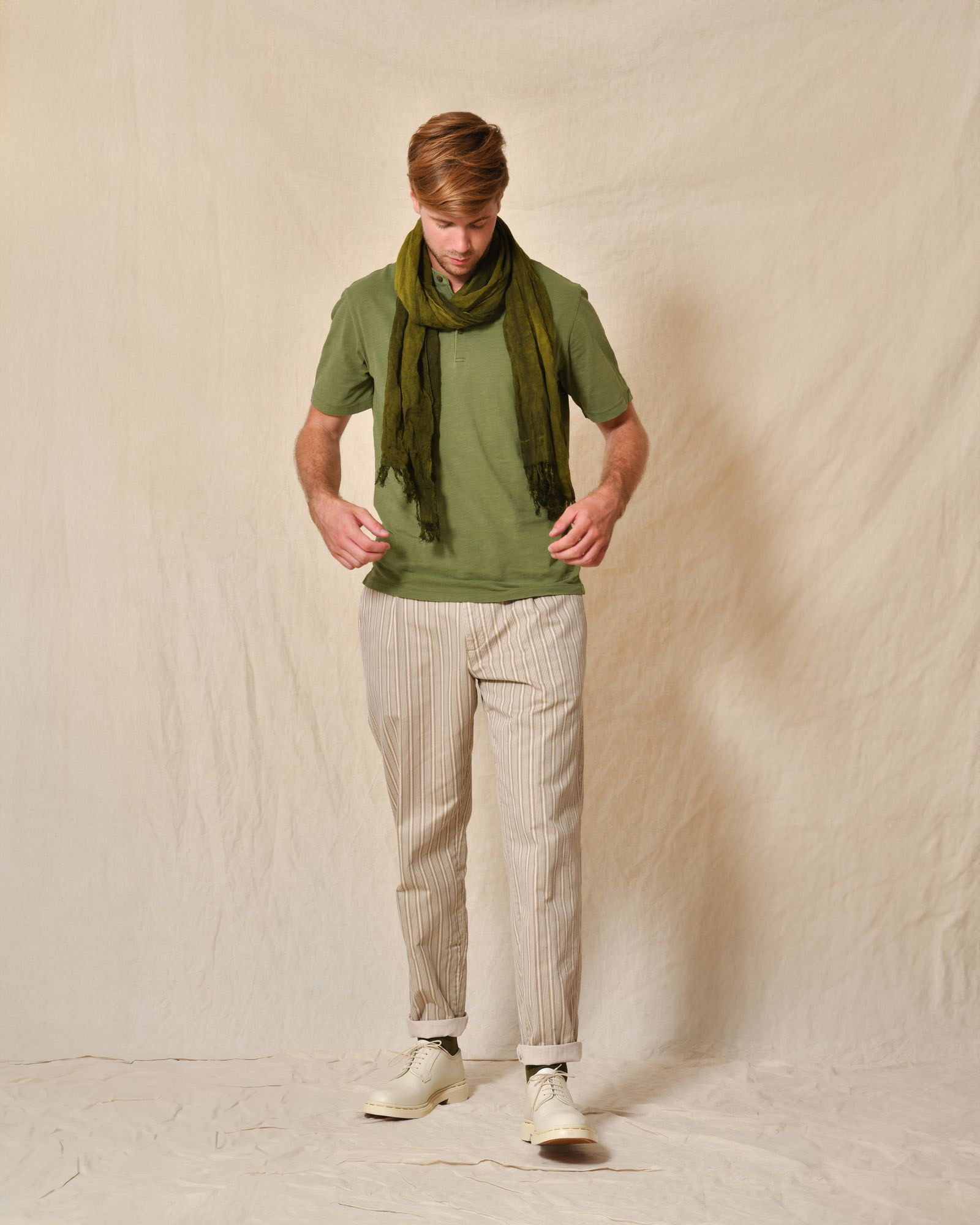 Pantalon à rayures beige AT.P.CO