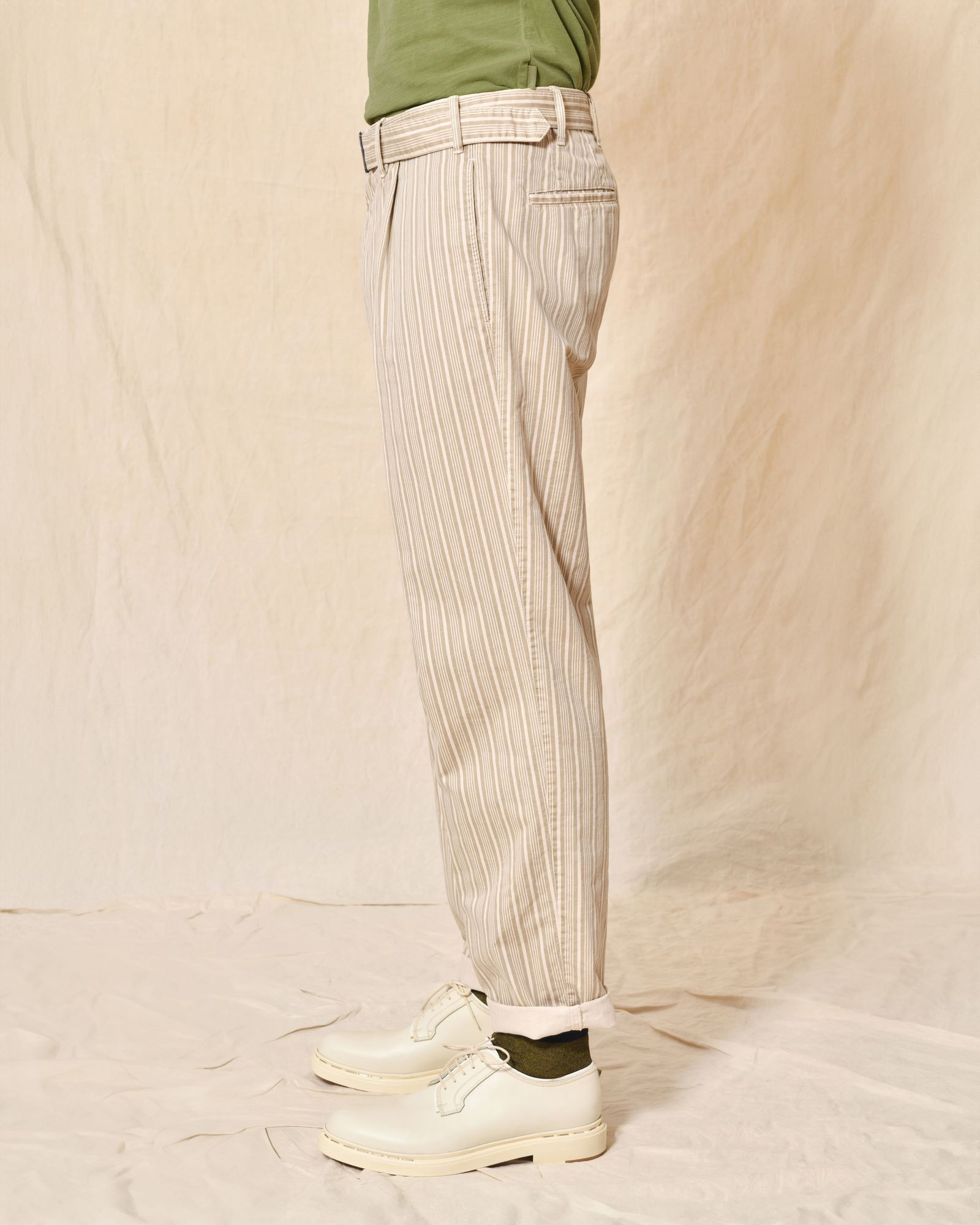 Pantalon à rayures beige AT.P.CO