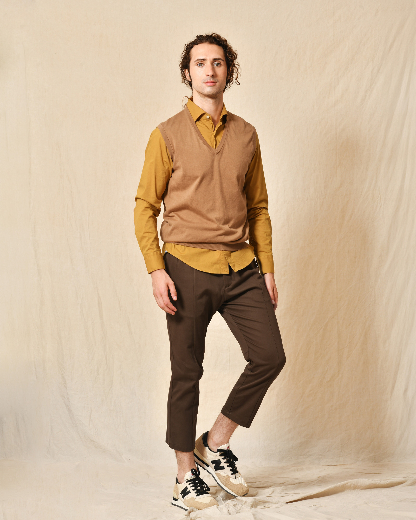 Pantalon carotte en coton marron Low Brand