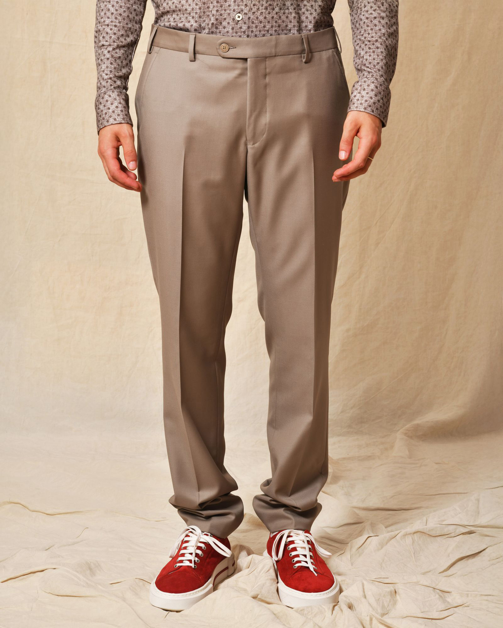 Costume trois pièces taupe AT.P.CO