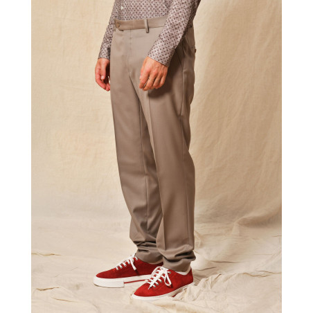 Costume trois pièces taupe AT.P.CO