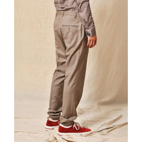 Costume trois pièces taupe AT.P.CO