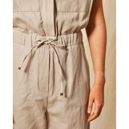 Combinaison beige à épaulettes Lorena Antoniazzi