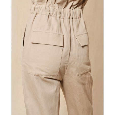 Combinaison beige à épaulettes Lorena Antoniazzi