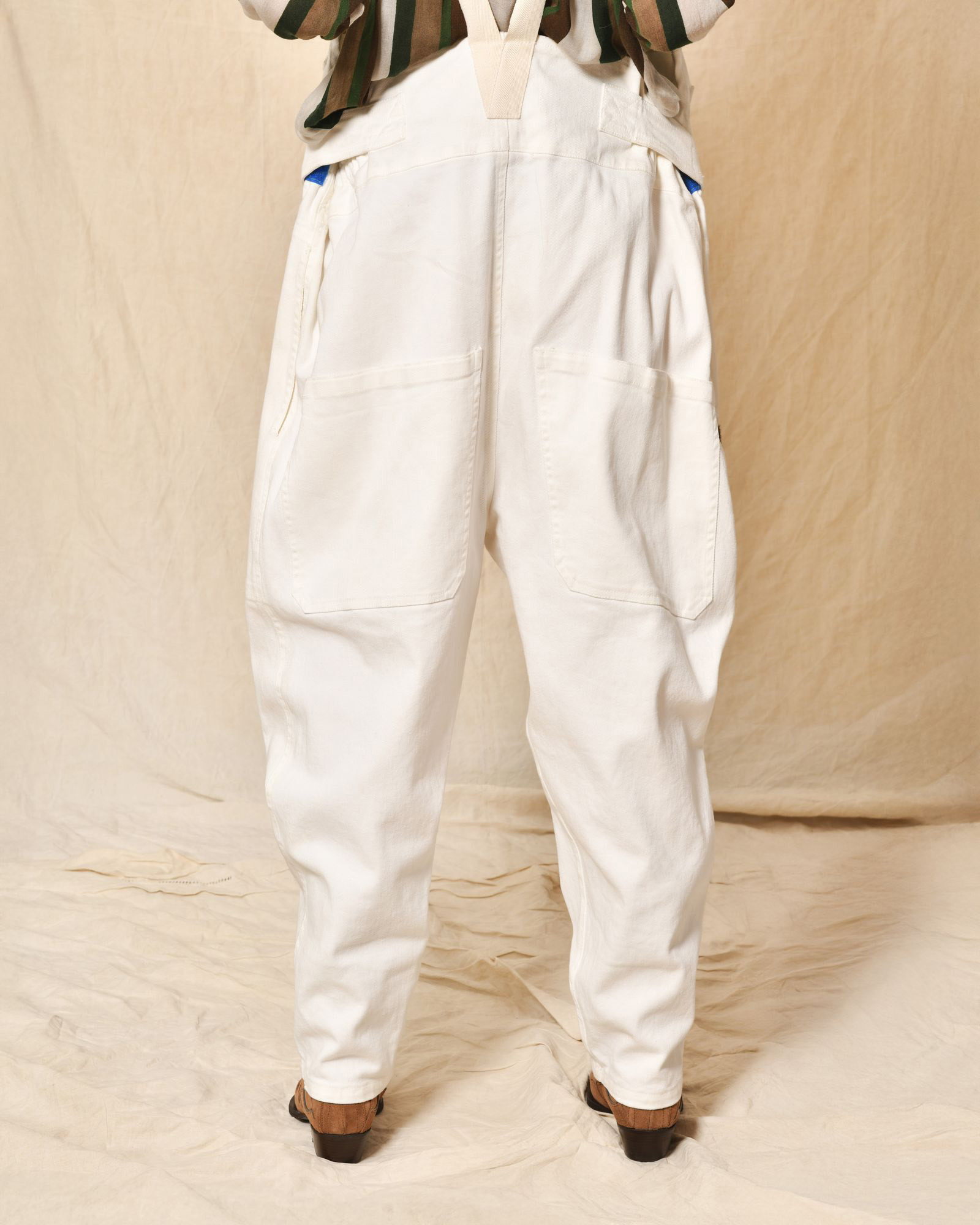 Combinaison en denim blanc AVN