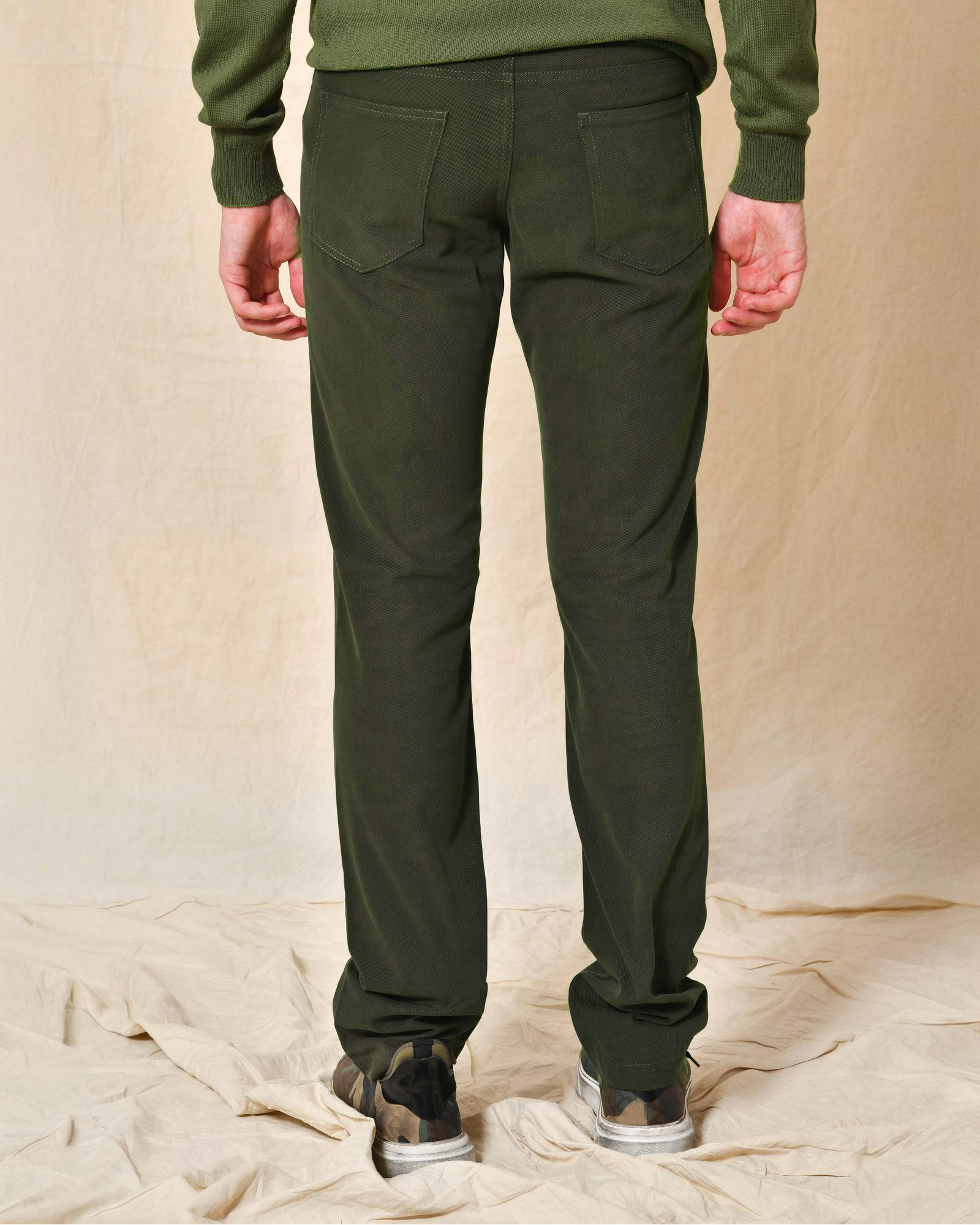 Jean regular kaki Hardy Amies