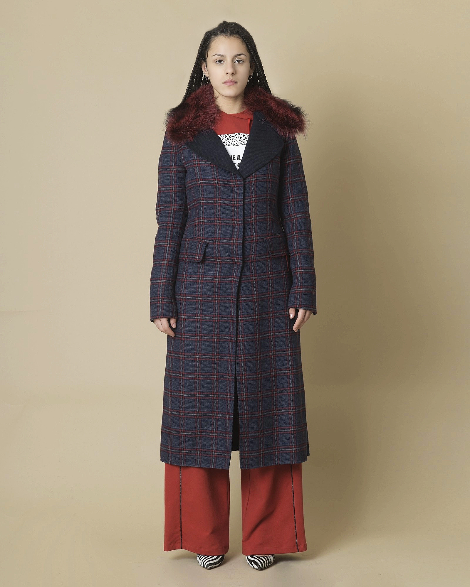 Manteau long à col en fourrure Lost In Me