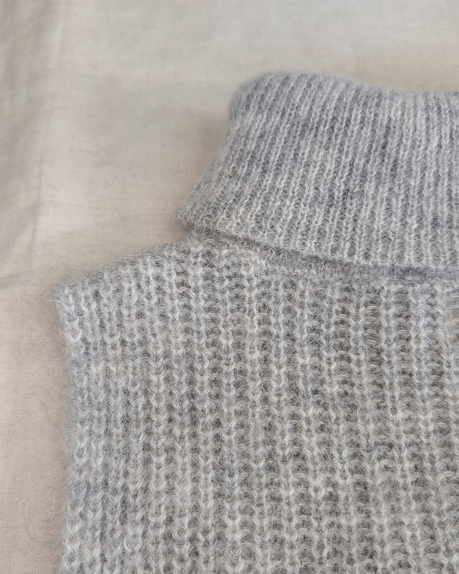 Echarpe col en laine et mohair gris Bella Jones