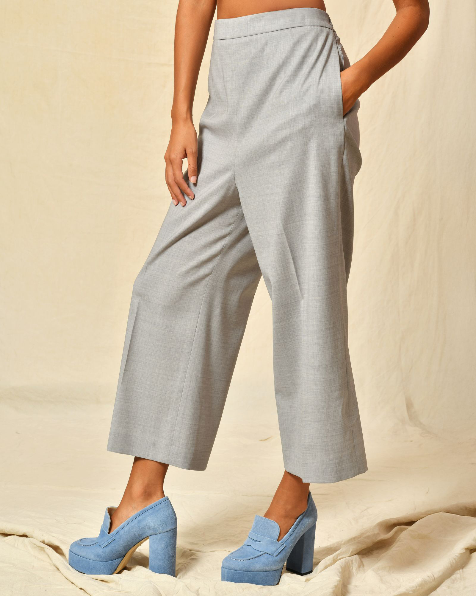 Pantalon en laine grise Fabiana Filippi