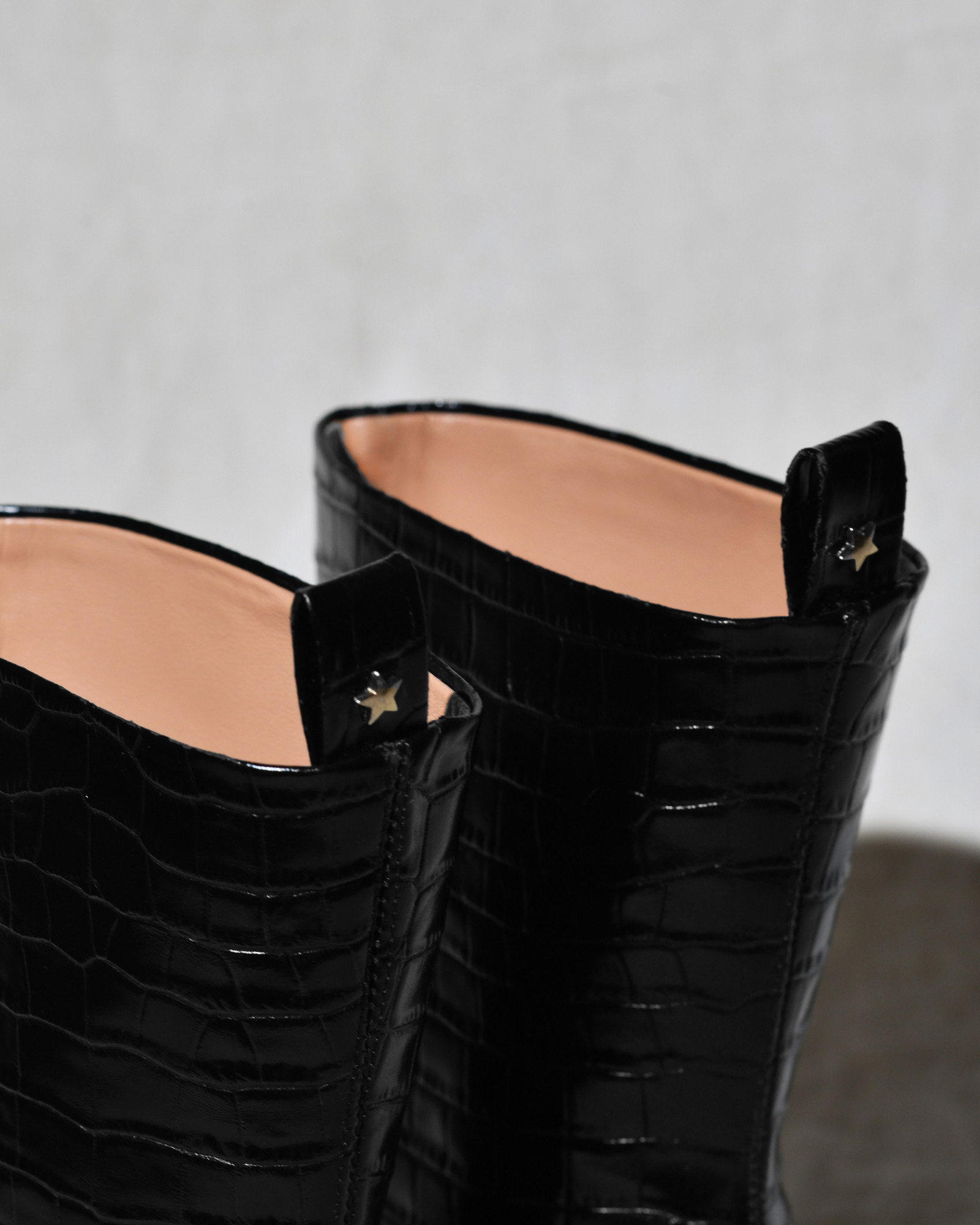 Bottines en cuir noir Lorena Antoniazzi