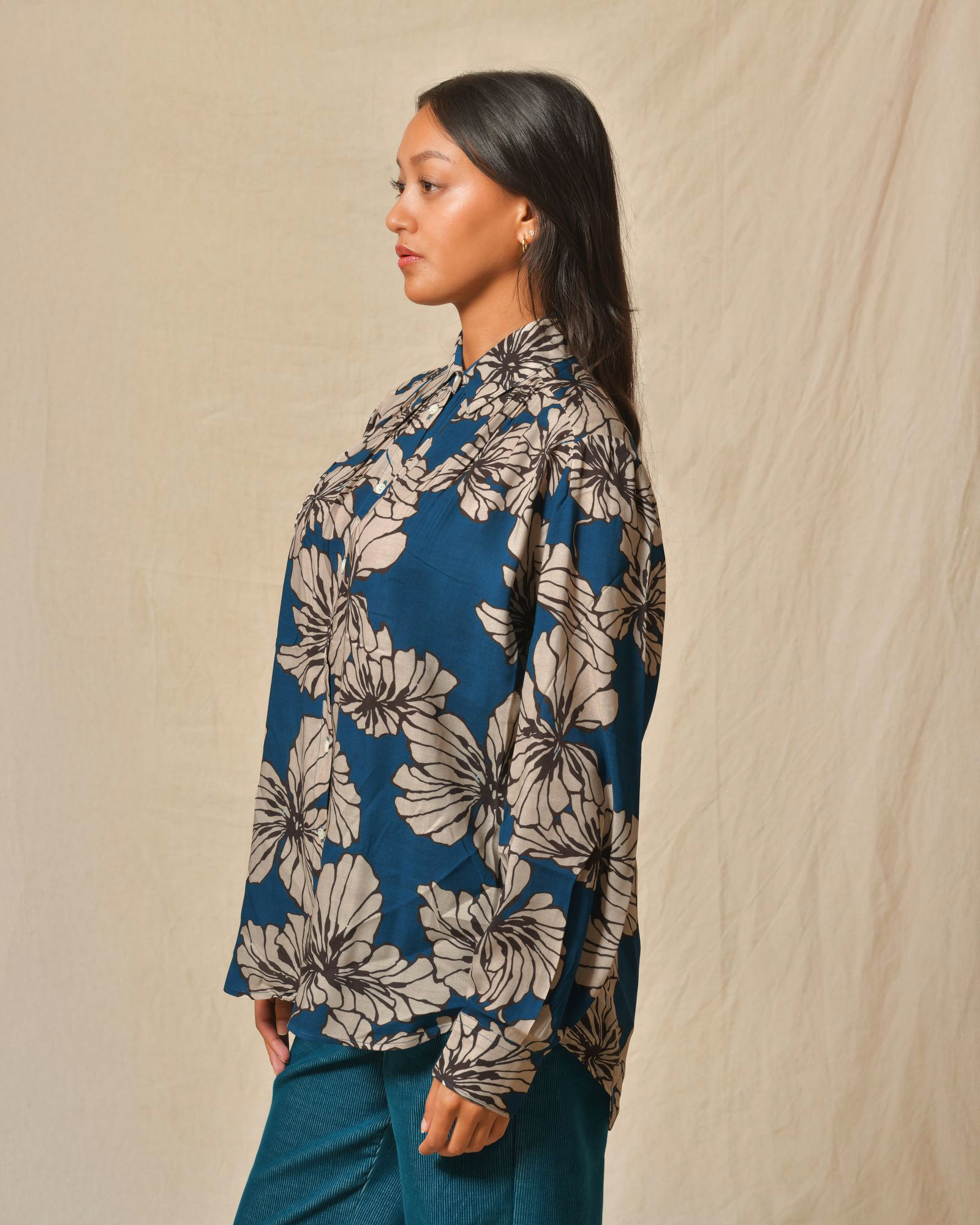 Blouse fluide en viscose bleu à motifs Diega