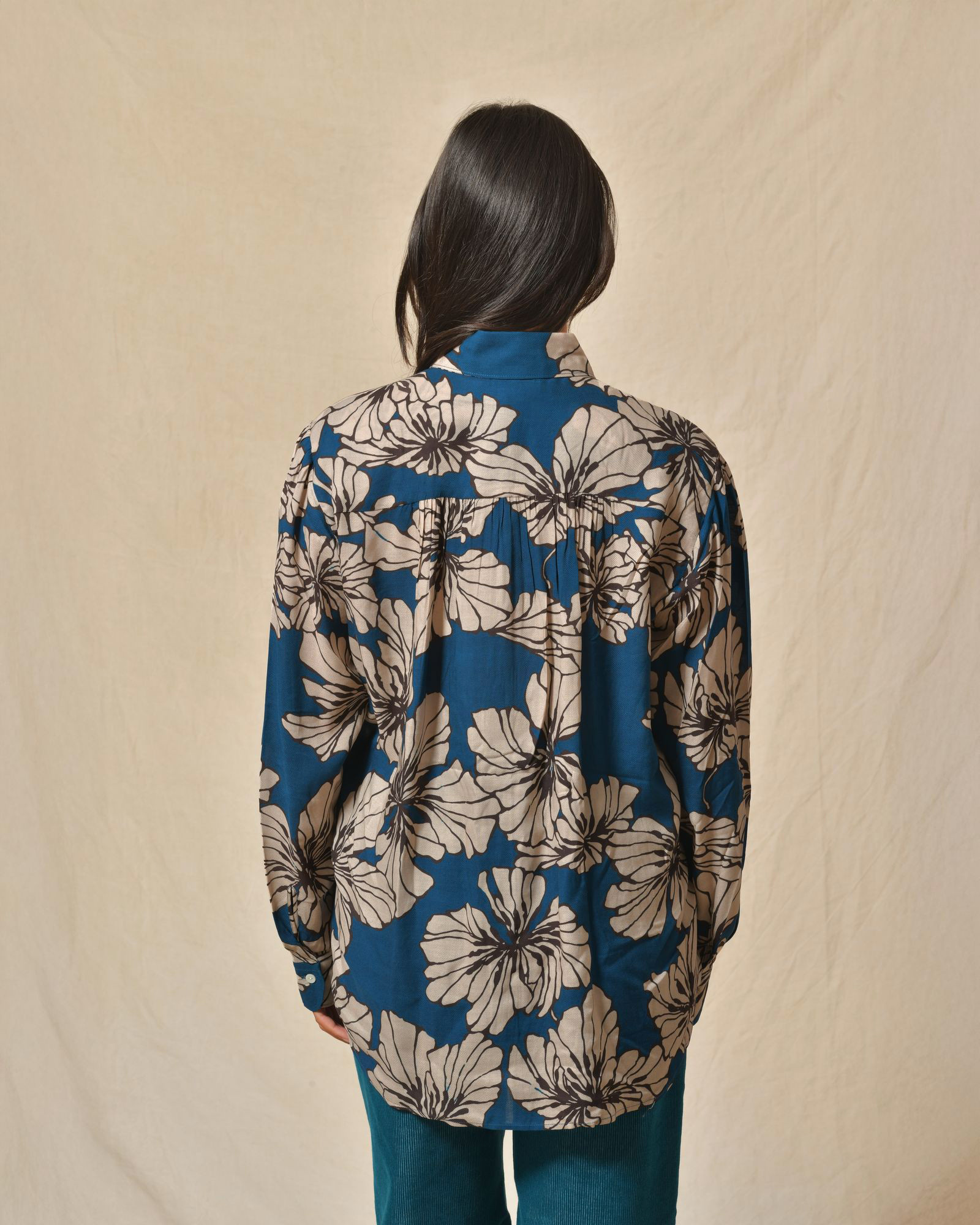 Blouse fluide en viscose bleu à motifs Diega
