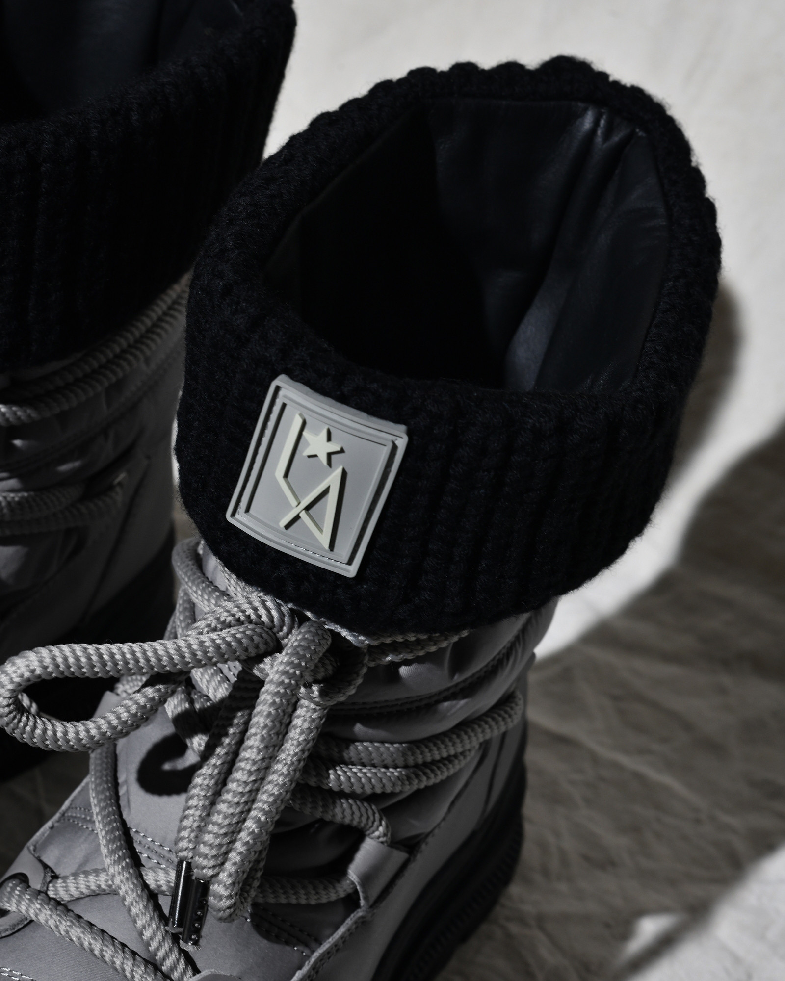 Bottines en cuir gris Lorena Antoniazzi