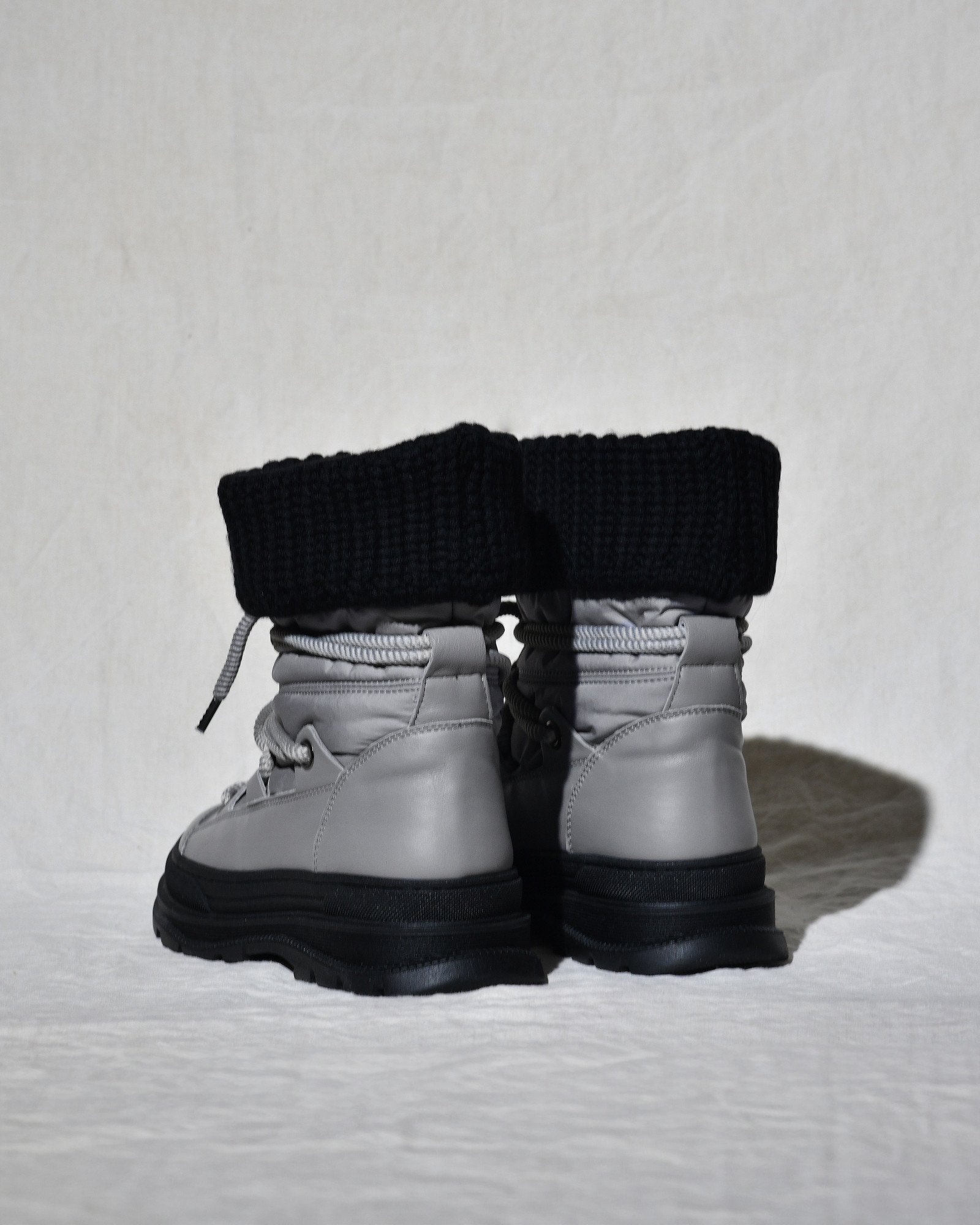 Bottines en cuir gris Lorena Antoniazzi