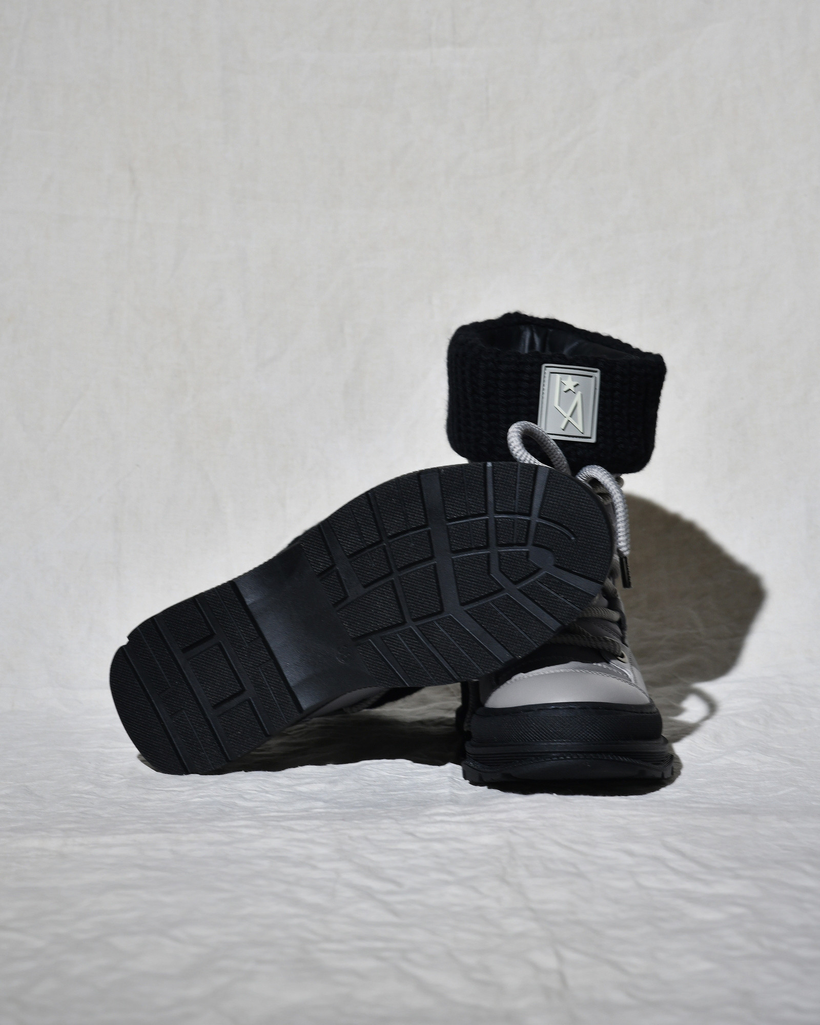 Bottines en cuir gris Lorena Antoniazzi