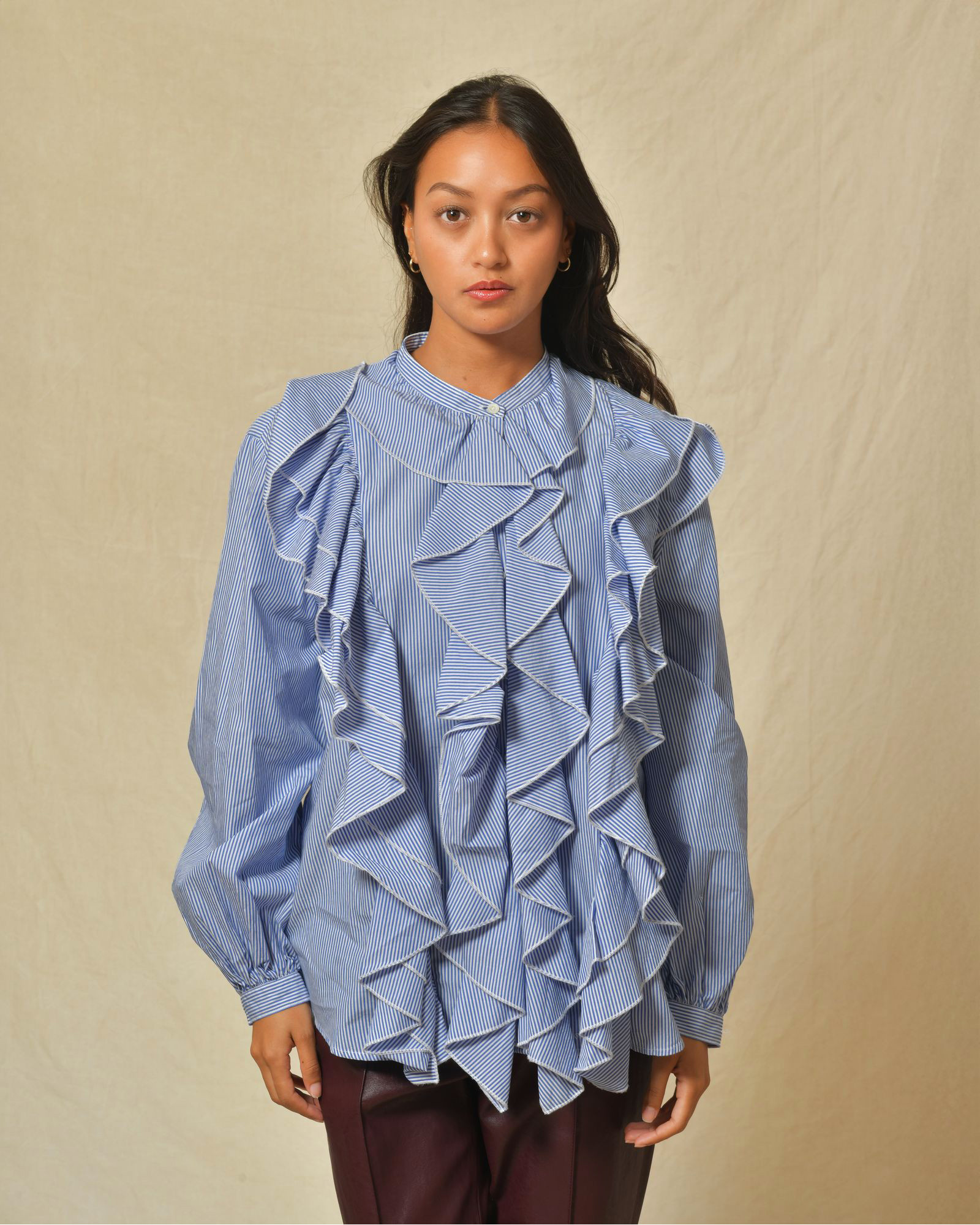 Chemisier à volants bleu et blanc Diega