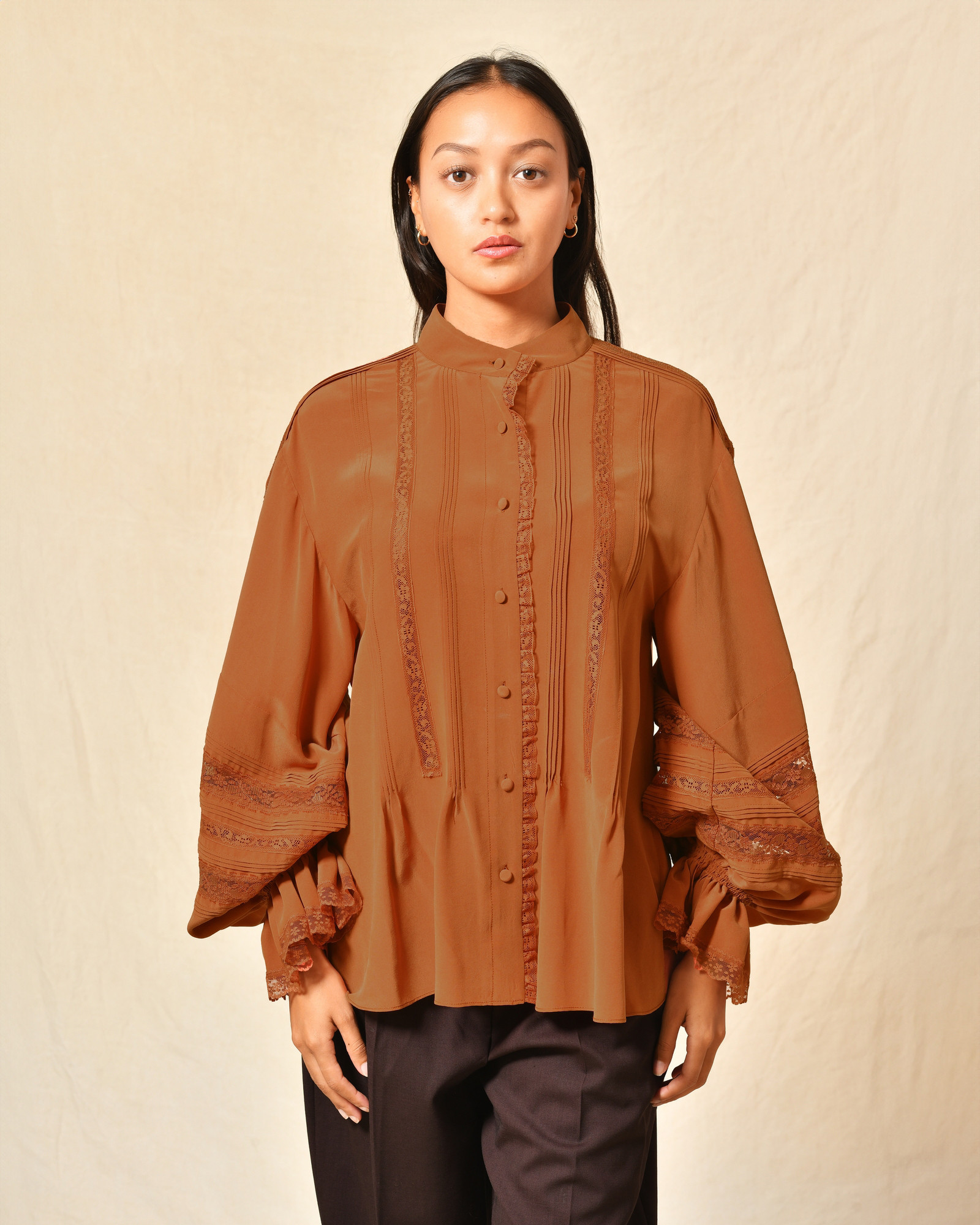 Chemisier bohème à dentelle Sfizio