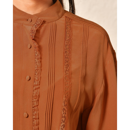 Chemisier bohème à dentelle Sfizio