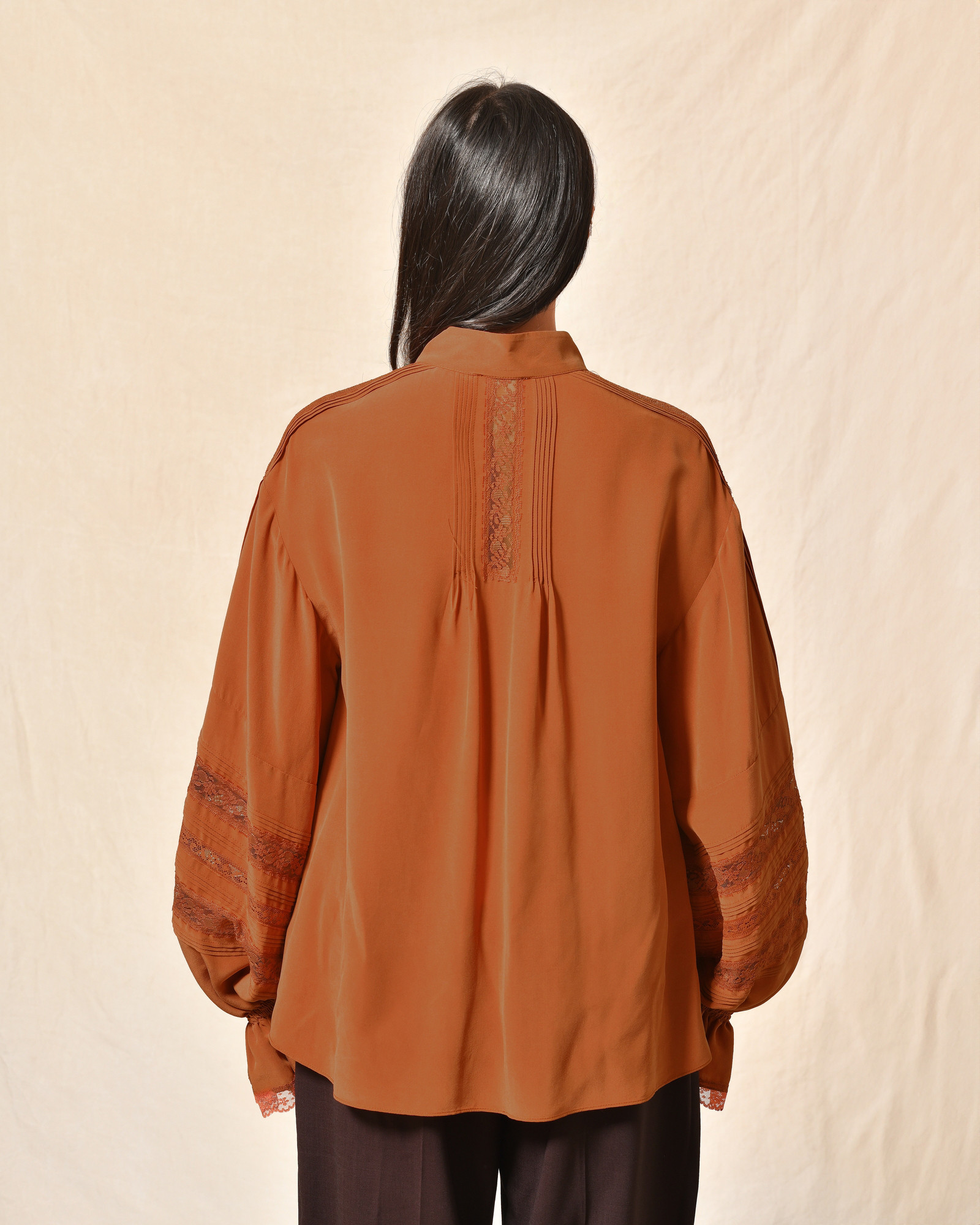 Chemisier bohème à dentelle Sfizio