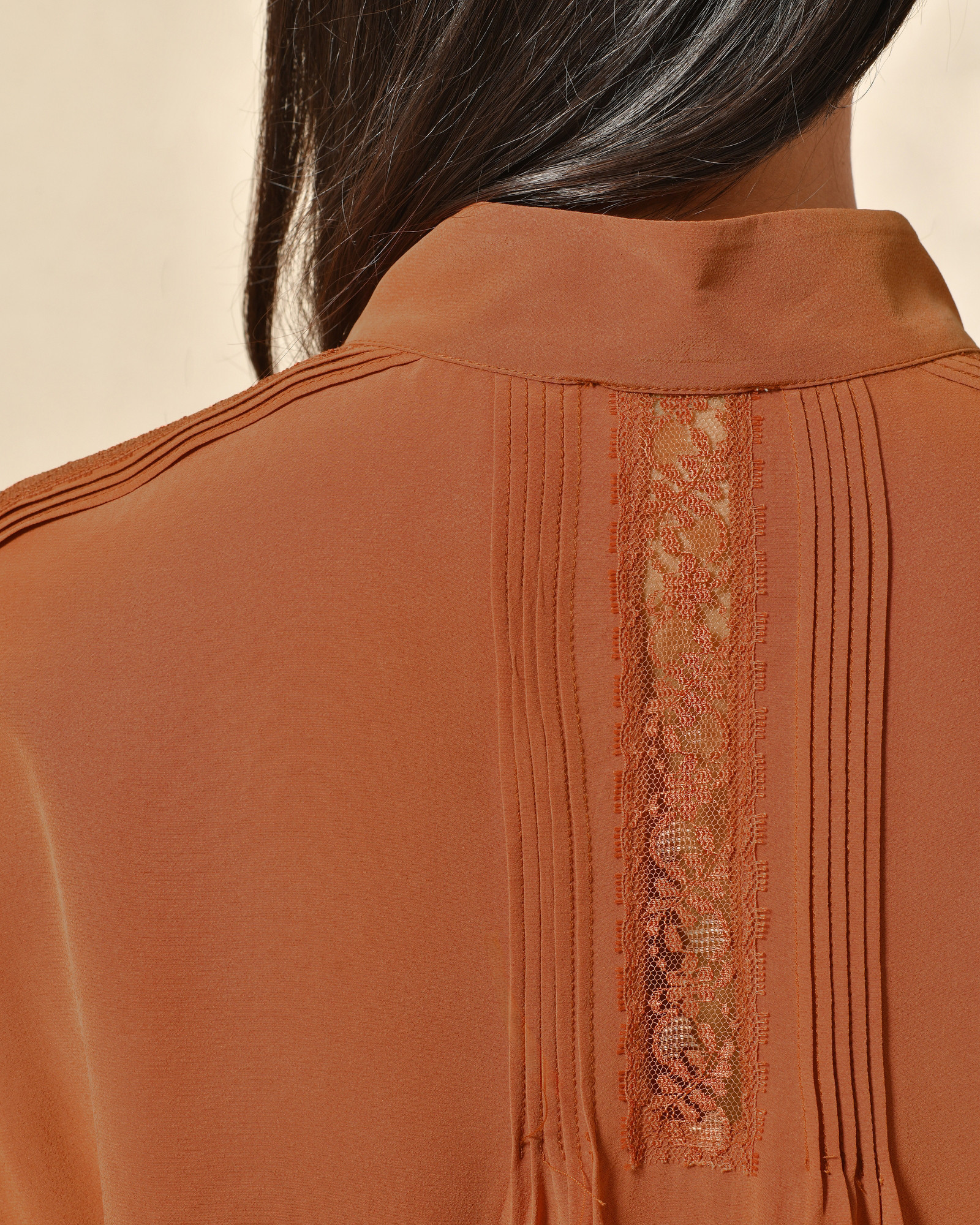 Chemisier bohème à dentelle Sfizio