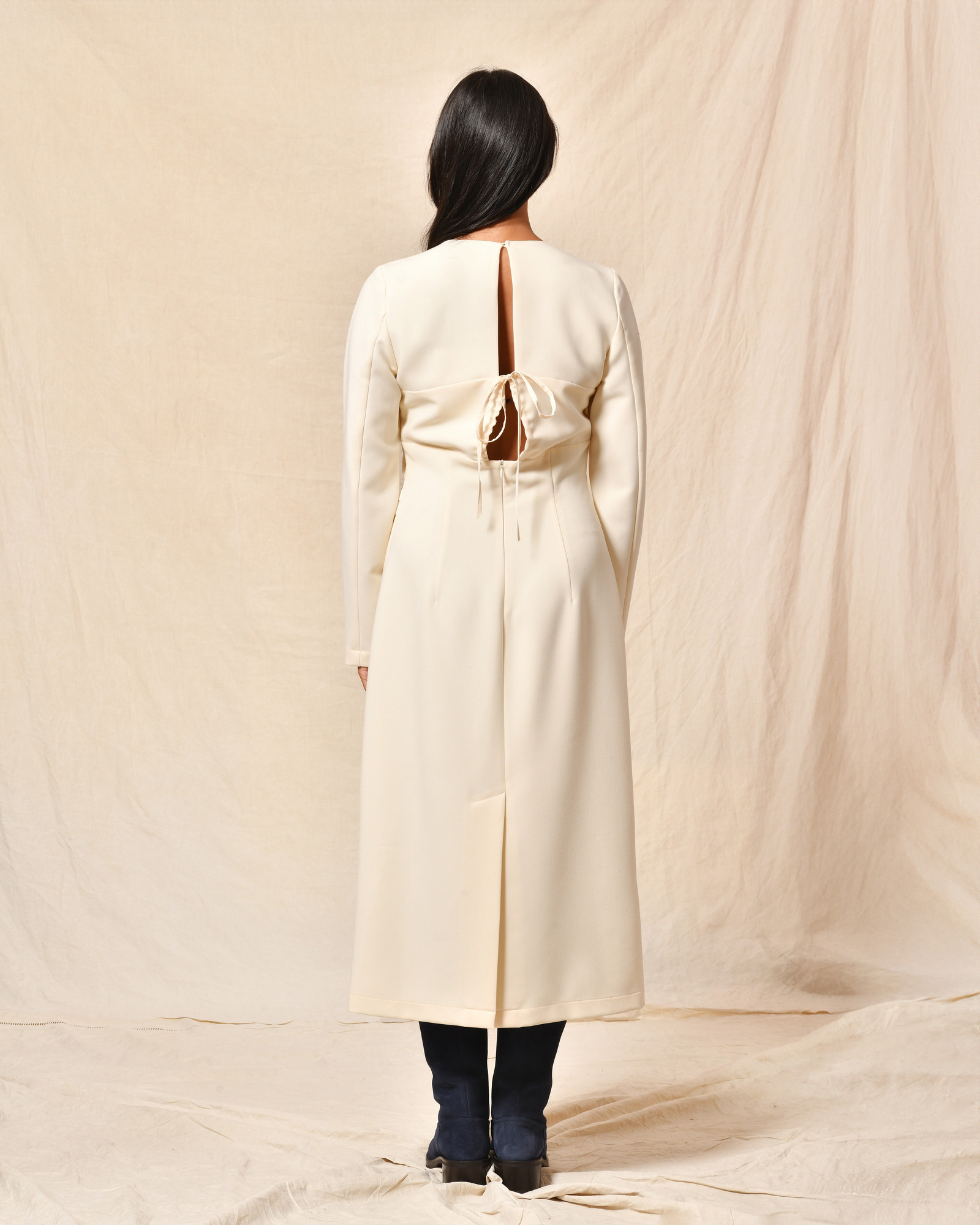 Robe cintré à dos ouvert Béatrice B