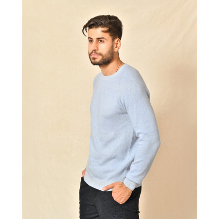 Pull en maille bleu Outfit