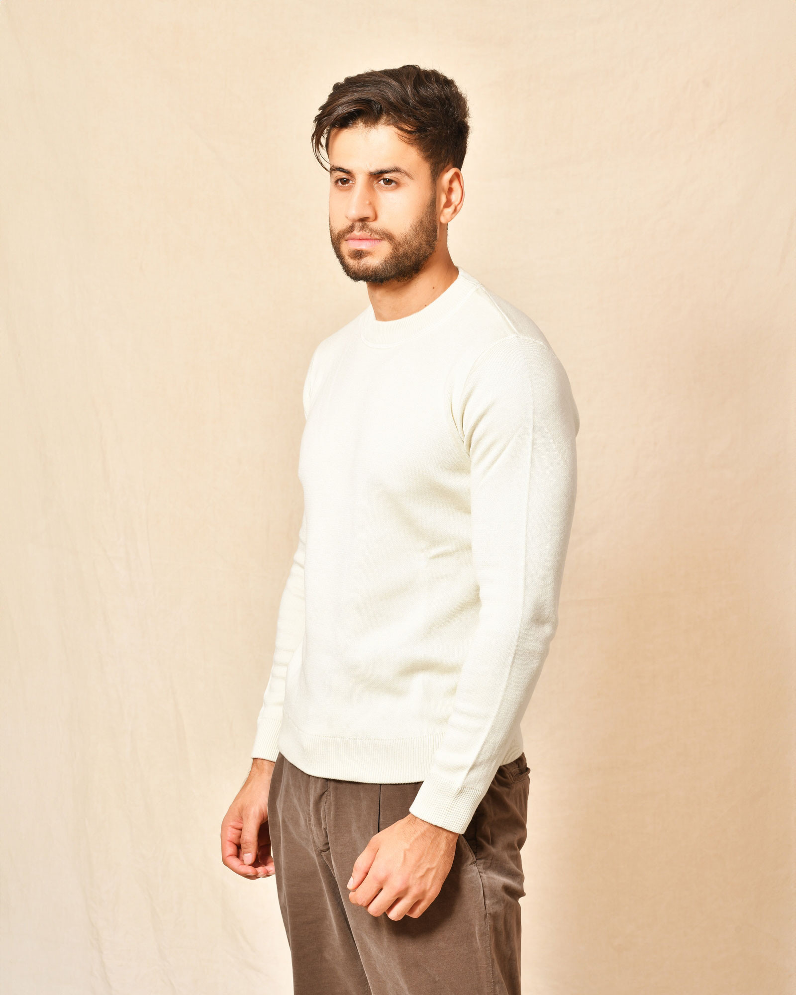 Pull col rond crème Outfit